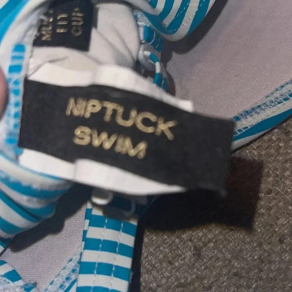 NipTuck Swim one piece swimsuit - size 4.       X - Picture 6 of 8
